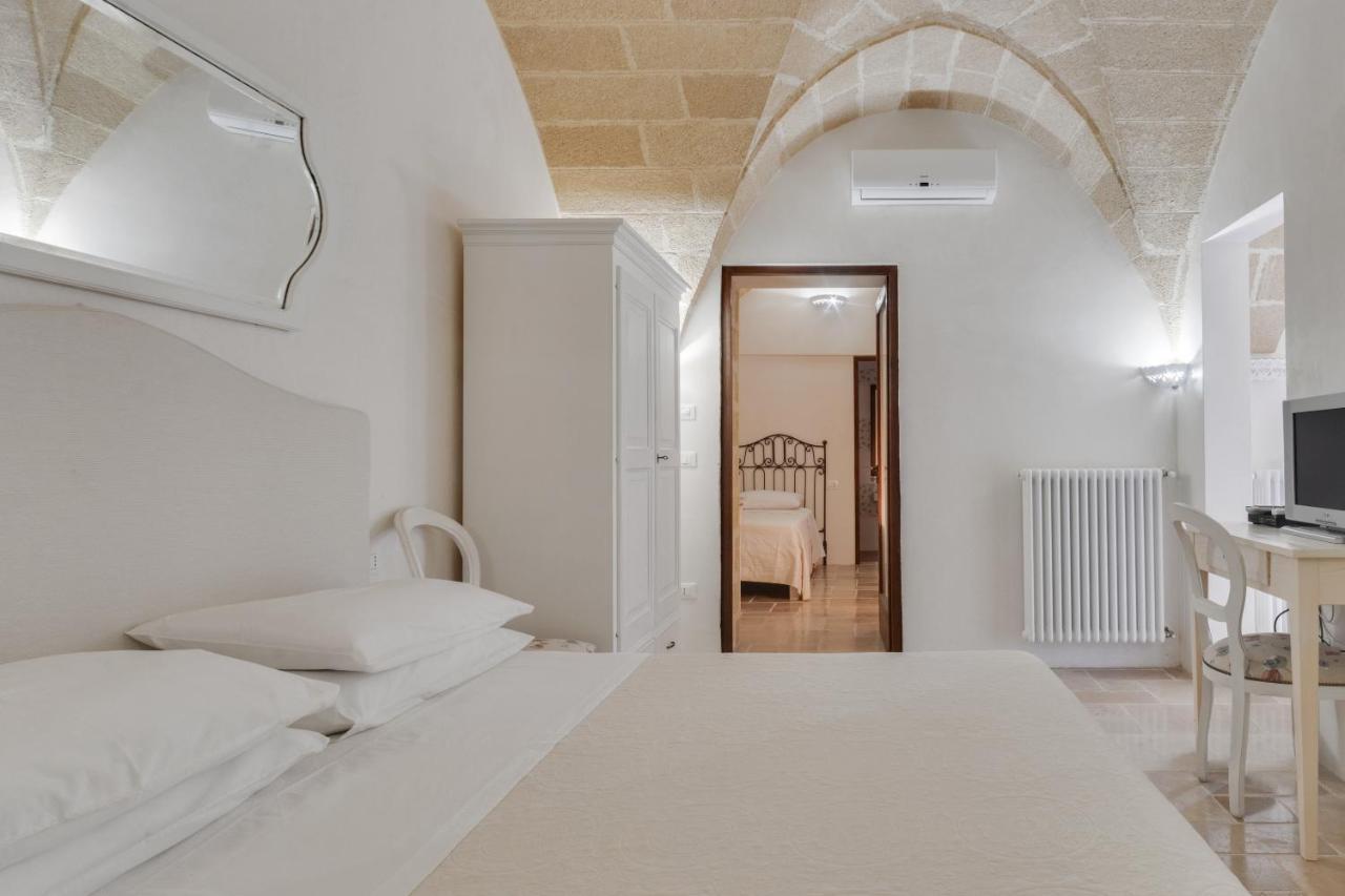Le Lantane - Luxury Rooms Alessano Exteriör bild