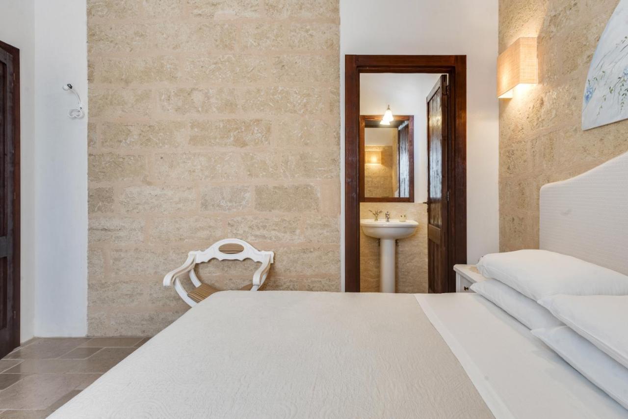 Le Lantane - Luxury Rooms Alessano Exteriör bild